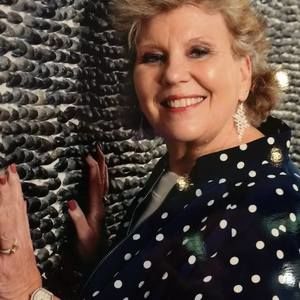 Meet your Posher, Nancy